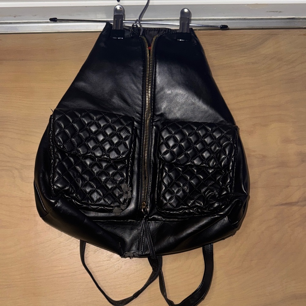 Quilted Front Pocket Black Women's Backpack